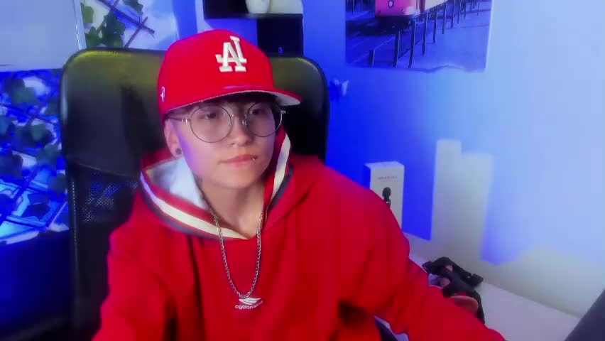 im_mathias Adult Chat May 10, 2026