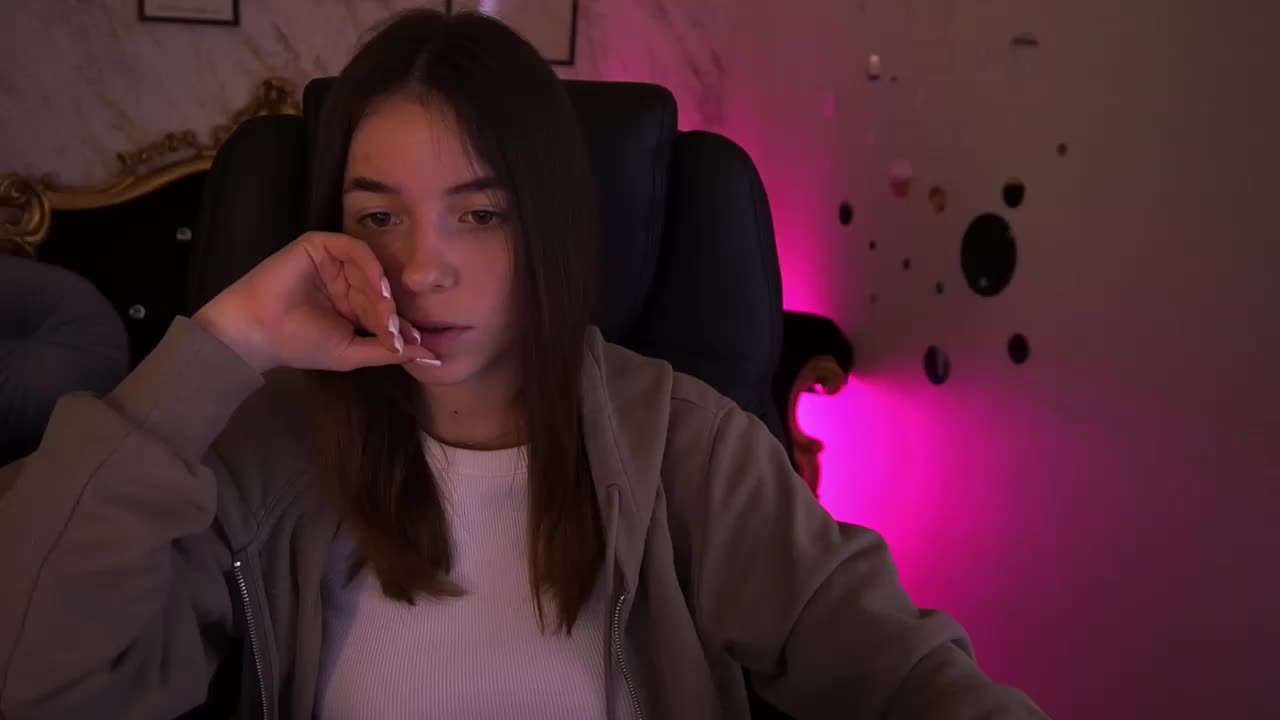BabeDollie Adult Chat May 10, 2026