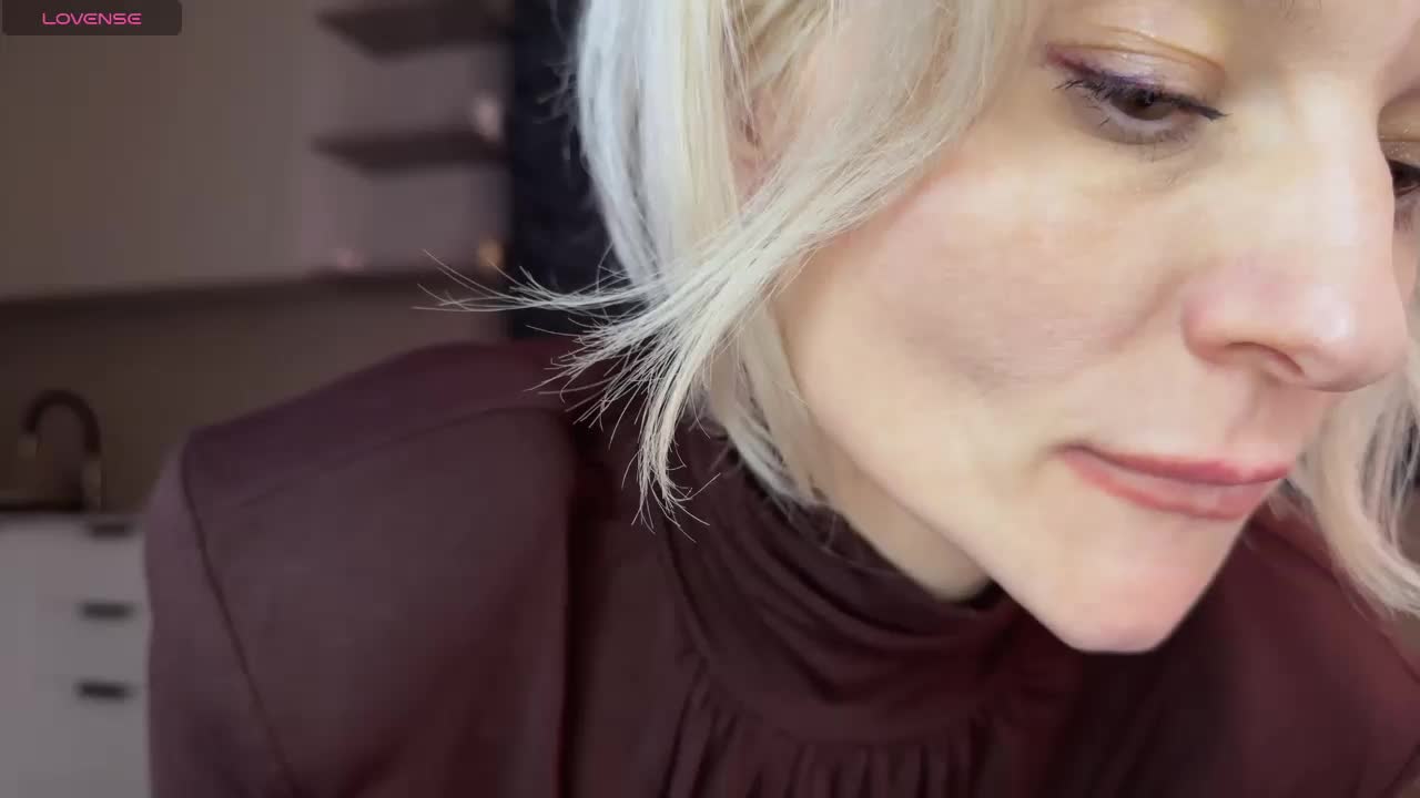 -Molly- Adult Chat May 10, 2026