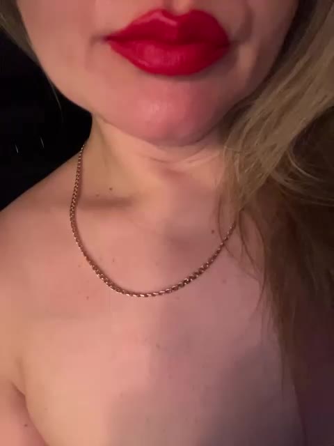 _IBlondy_ Adult Chat May 11, 2026