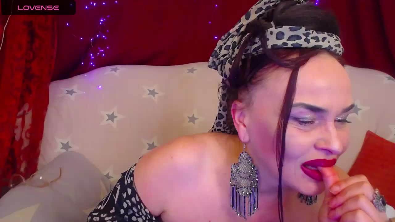 hotzlata Adult Chat May 11, 2026