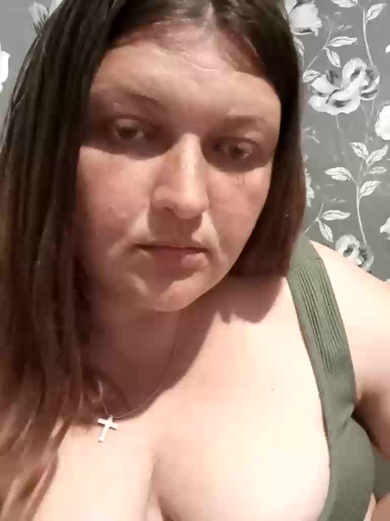 AngelinaKiss96 Adult Chat May 11, 2026