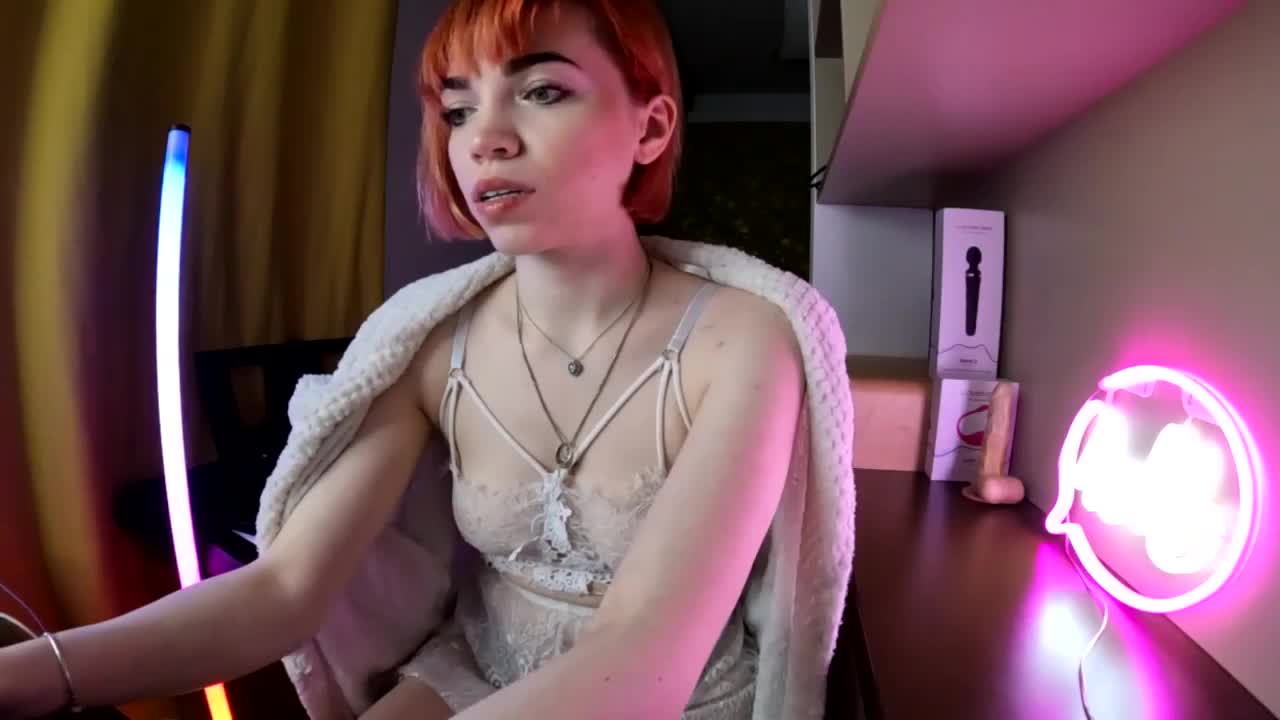 olivka-flower Adult Chat May 11, 2026