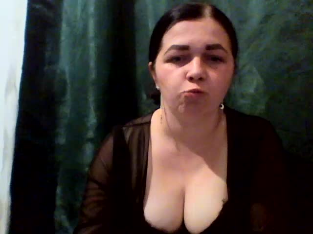 Vitalina272127 Adult Chat May 12, 2026