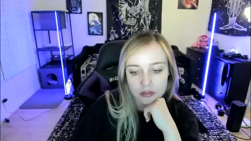 luna_lovelyy Adult Chat May 12, 2026
