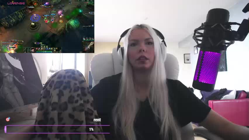 tinykylie Adult Chat May 11, 2026