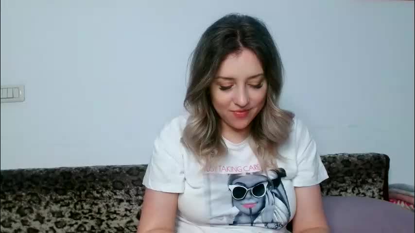 dalyana22 Adult Chat May 11, 2026