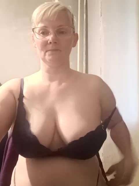Sweetie454 Adult Chat May 11, 2026