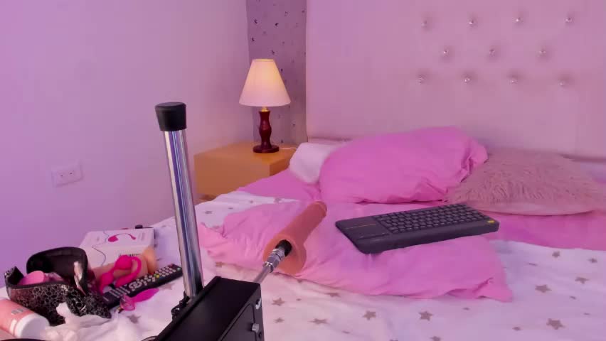 coralinered Adult Chat May 12, 2026