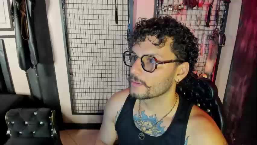 twisted_fantasy_ Adult Chat May 11, 2026