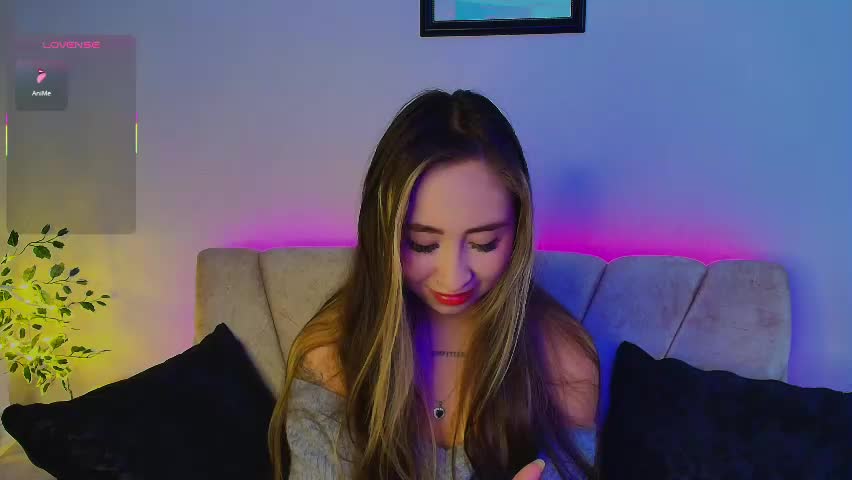 cloe_martinezz_ Adult Chat May 11, 2026