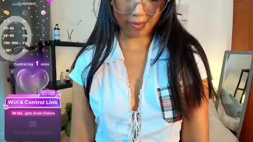 luna_ferrer10 Adult Chat May 12, 2026
