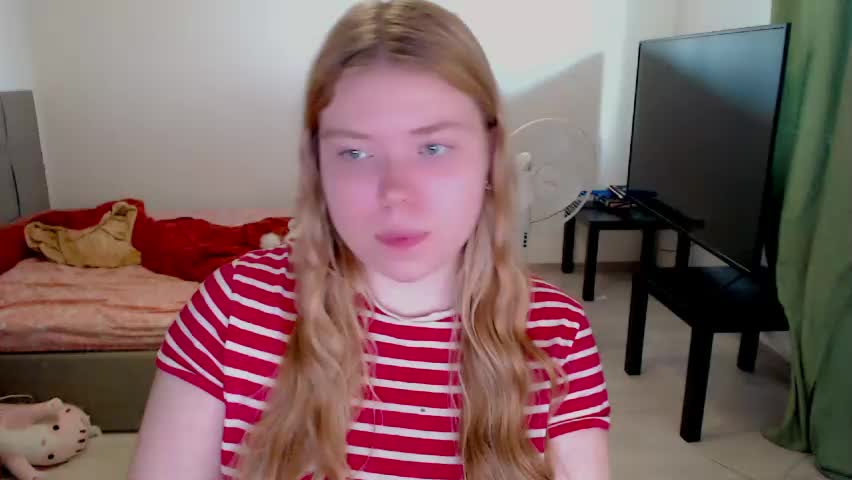 kitten_jenny01 Adult Chat May 12, 2026