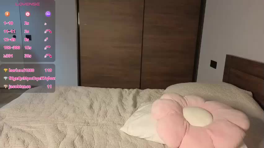 ju_jin Adult Chat May 12, 2026