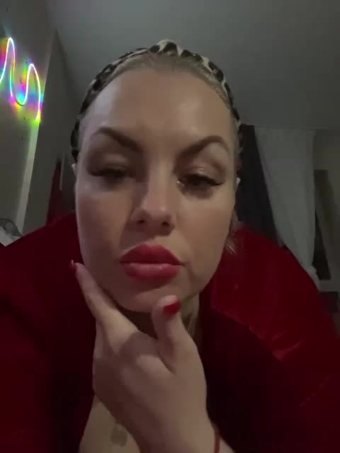 RobinLili Adult Chat May 12, 2026