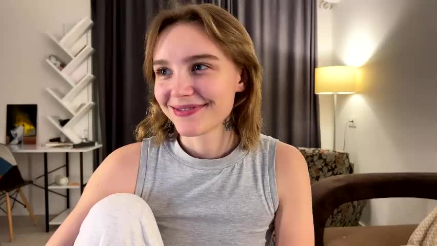lolaatatee Adult Chat May 12, 2026