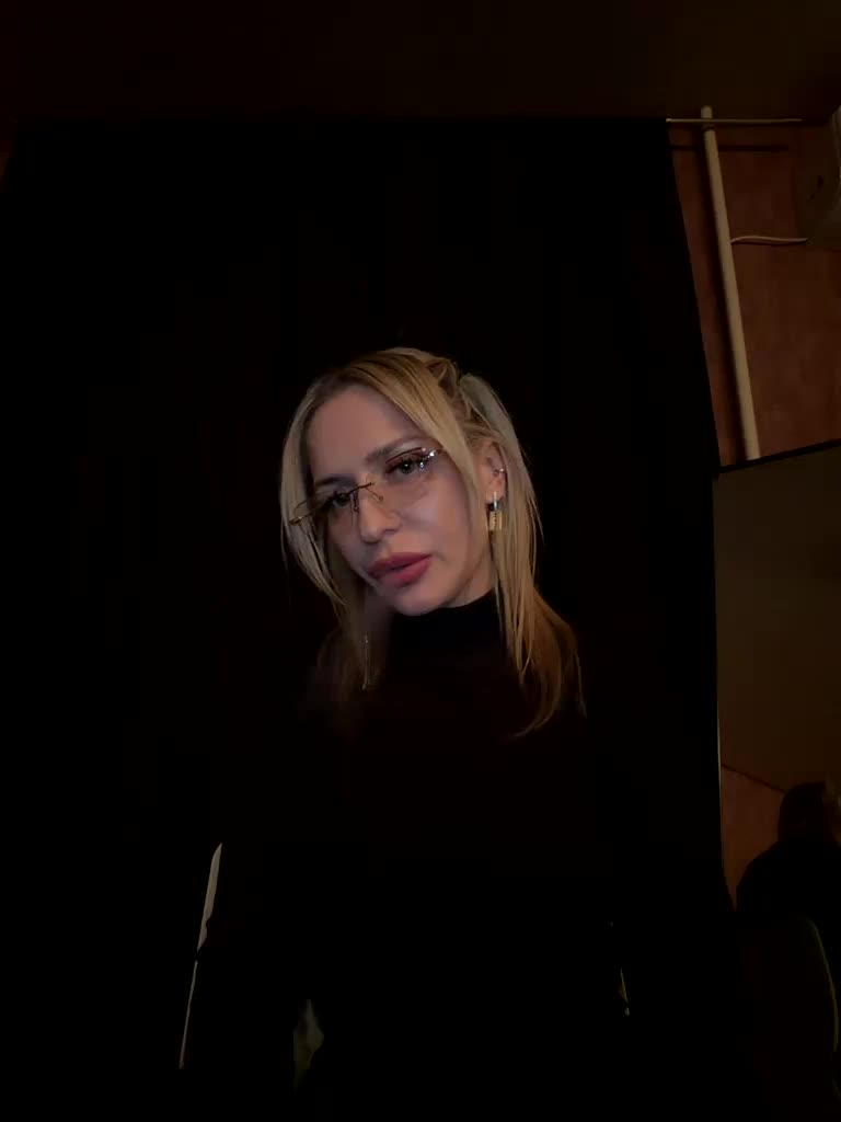 Eva666666 Adult Chat May 12, 2026