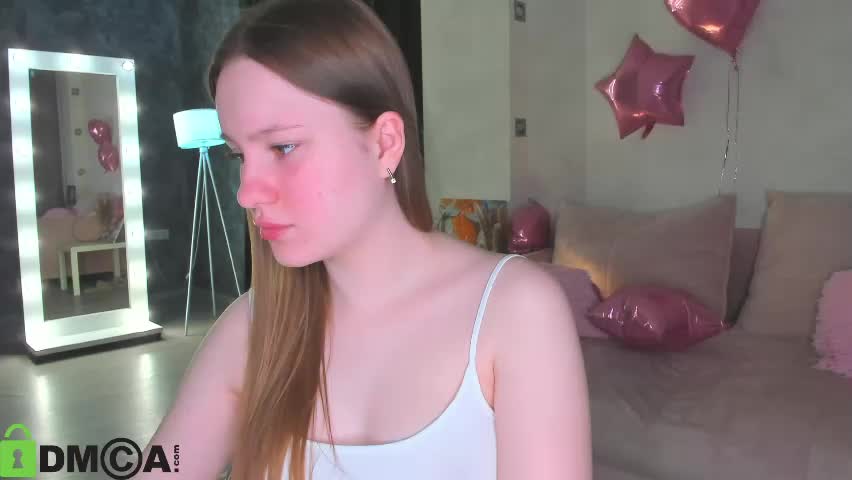 lina_smilee Adult Chat May 12, 2026
