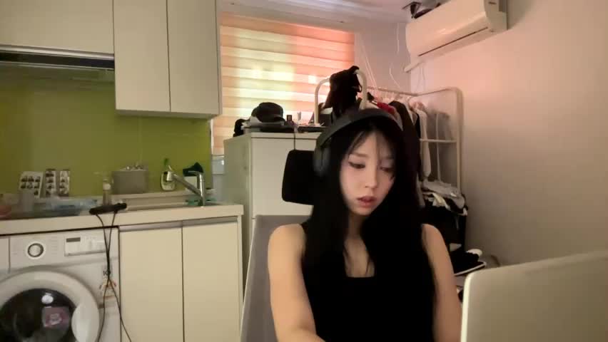 zulaedds Adult Chat May 12, 2026