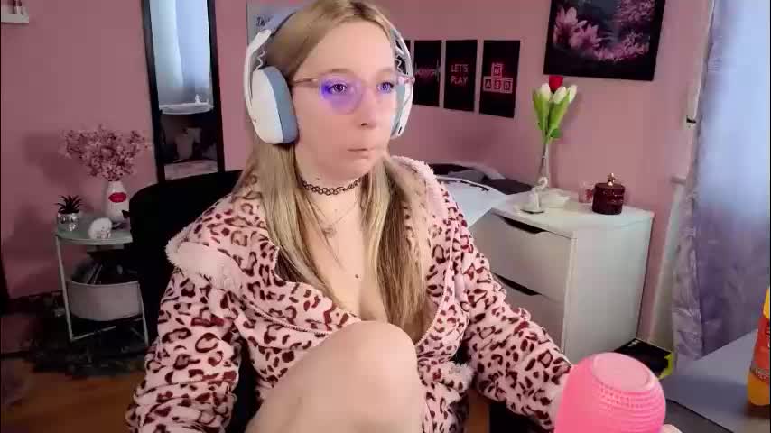 justkerryx Adult Chat May 12, 2026