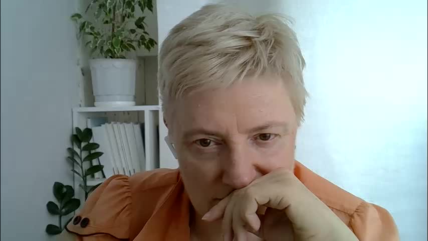 vea_motty Adult Chat May 12, 2026