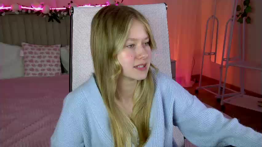 evemundie Adult Chat May 12, 2026