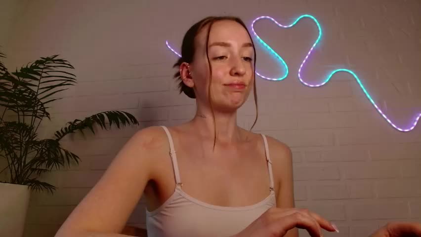 whiteprincessluna Adult Chat May 12, 2026