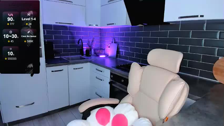 emmavictori Adult Chat May 12, 2026