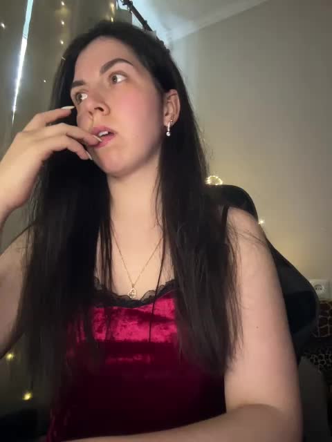 Vika19981 Adult Chat May 12, 2026