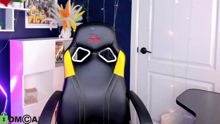 foxy__vibe Adult Chat May 12, 2026
