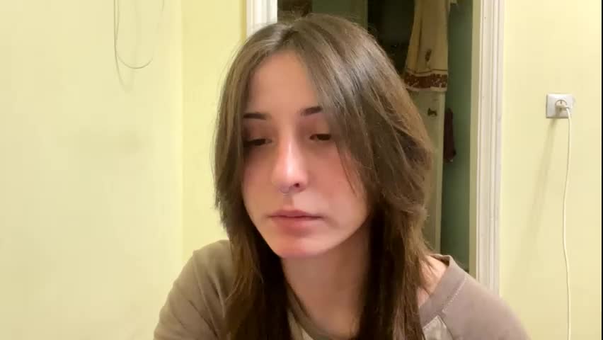 bloomsakuraa Adult Chat May 12, 2026