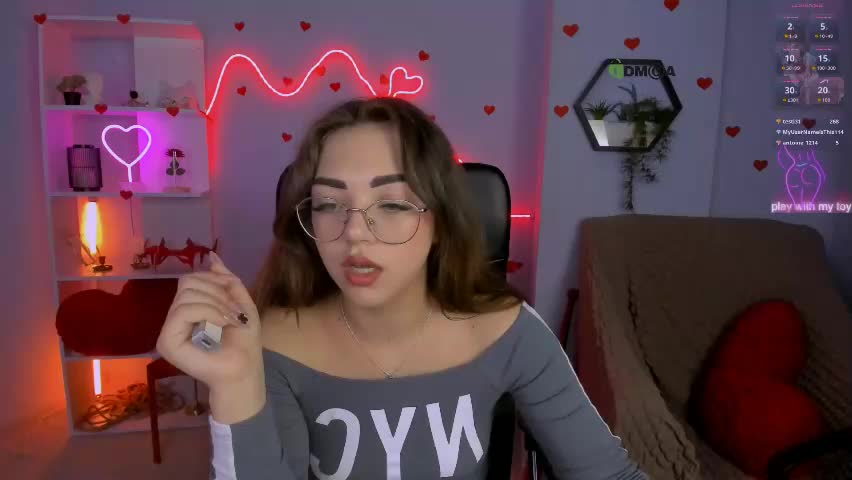 lina_fox12 Adult Chat May 12, 2026