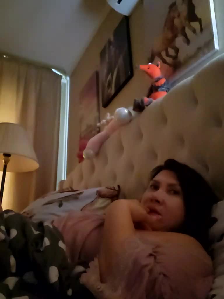 RoxySexy Adult Chat May 12, 2026