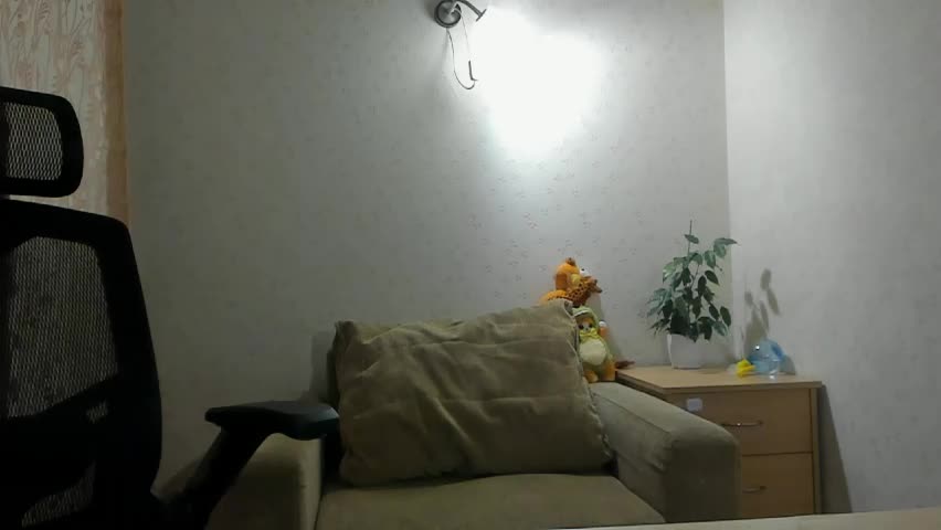 lyssan_xo Adult Chat May 12, 2026
