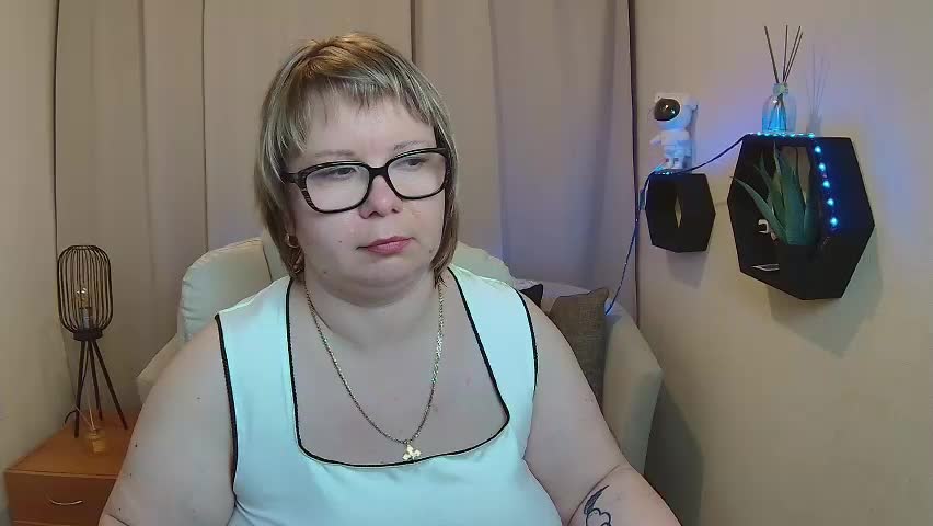 bonnnyboobsy Adult Chat May 12, 2026