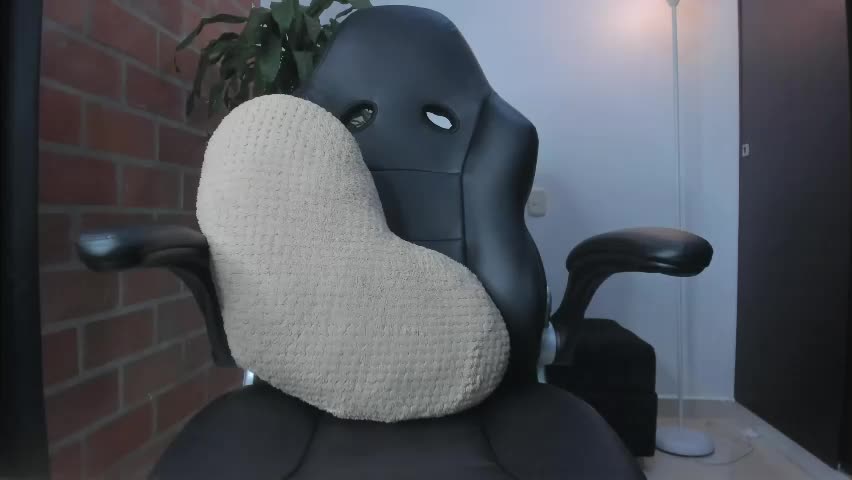 redmusee Adult Chat May 12, 2026