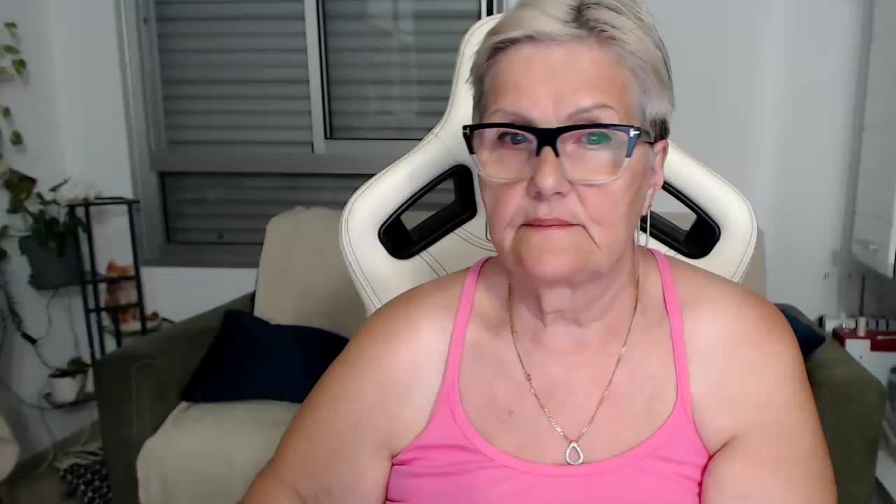Selenna65 Adult Chat May 13, 2026