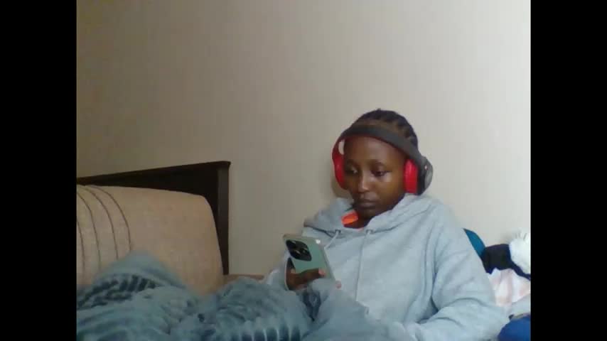 baddie_bunnie Adult Chat May 13, 2026