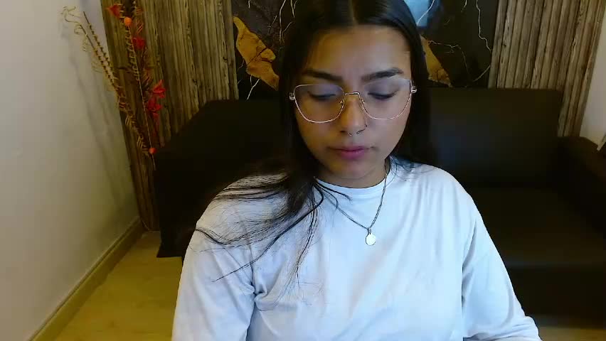 eva_luna699425 Adult Chat May 13, 2026