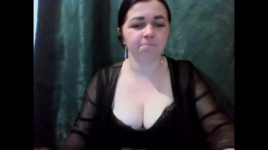 vitalina282128 Adult Chat May 13, 2026
