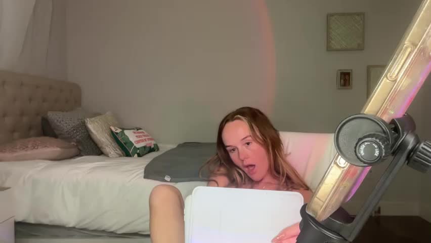 amberjayxox0 Adult Chat May 13, 2026