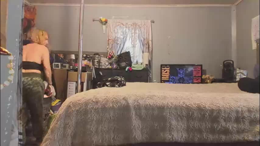 pizzedwife Adult Chat May 13, 2026