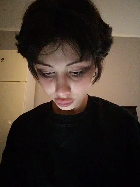Tinablackkk Adult Chat May 13, 2026