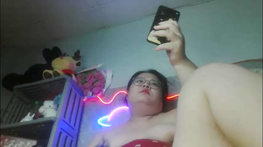 tini_bei Adult Chat May 13, 2026