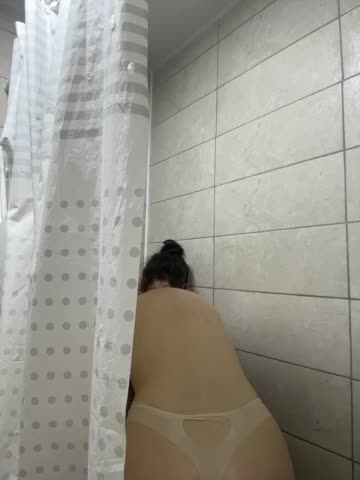 Vika19981 Adult Chat May 13, 2026