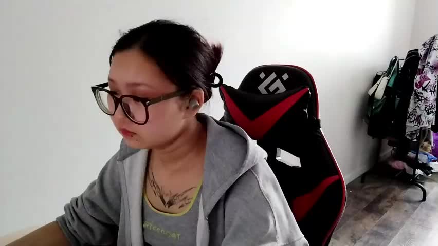 kathrynebijou Adult Chat May 13, 2026
