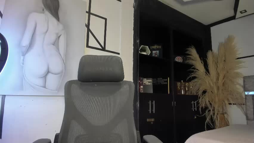 lilithrousse_ Adult Chat May 13, 2026