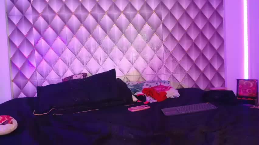 couplelatin17xxx Adult Chat May 13, 2026