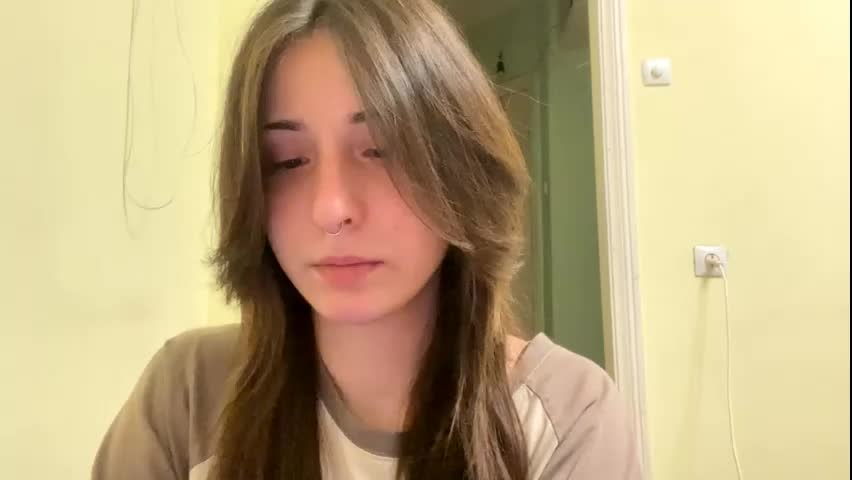 bloomsakuraa Adult Chat May 13, 2026