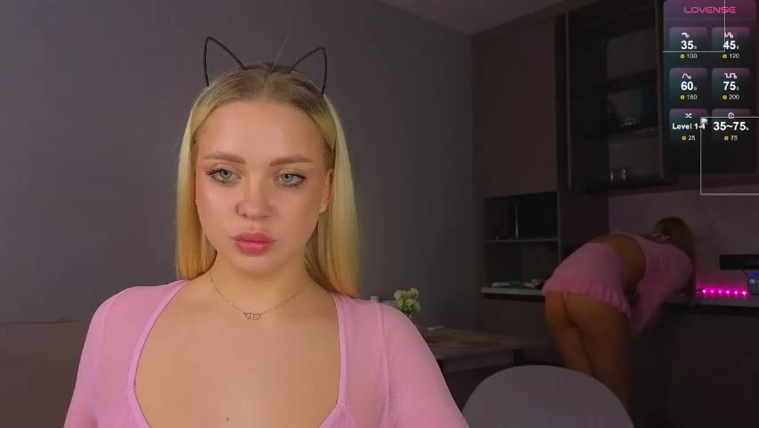 lovely_babyy Adult Chat May 13, 2026